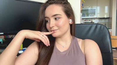 emillycarter — Cam4 stream photo (Jun 2026)