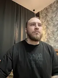 HermanFire — 在 stripchat 直播的网络摄像头模特