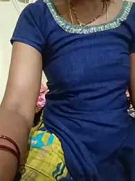Kavya5500 — 在 stripchat 直播的网络摄像头模特