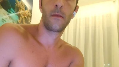 aey3453 — 在 cam4 直播的网络摄像头模特