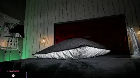 Brat_ — Stripchat stream photo (Mar 2026)