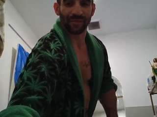 rentedbimanymen — 在 camsoda 直播的网络摄像头模特