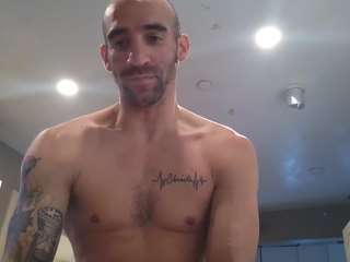 rentedbimanymen — 在 camsoda 直播的网络摄像头模特