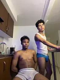 black_men9 — 在 stripchat 直播的网络摄像头模特