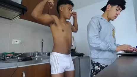 black_men9 — 在 stripchat 直播的网络摄像头模特