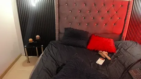 Scarbadgirl_ — Stripchat stream photo (Apr 2026)