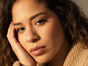 AnekaMia — 在 livejasmin 直播的网络摄像头模特