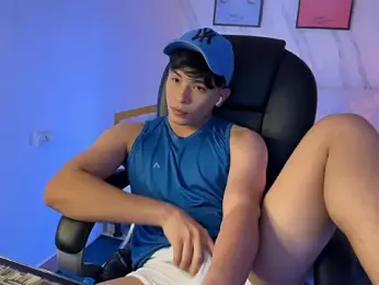 David_Nova — Stripchat stream photo (Nov 2025)