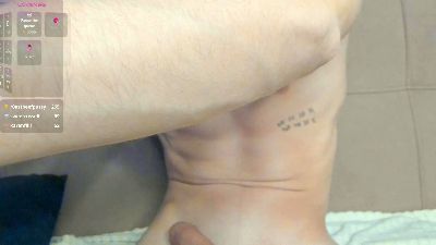 VelvetGlitch — 在 cam4 直播的网络摄像头模特