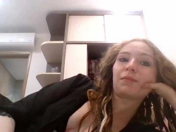 VivianLenz — 在 bongacams 直播的网络摄像头模特