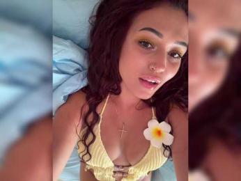 Anutka-chocolateee — Bongacams stream photo (Jul 2026)