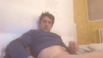 Bombasexiii85 — Cam4 stream photo (Feb 2026)
