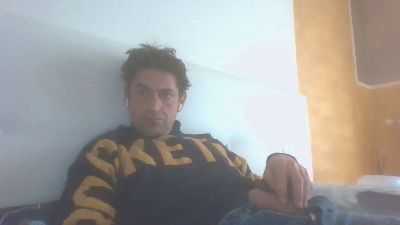 Bombasexiii85 — Cam4 stream photo (Mar 2026)