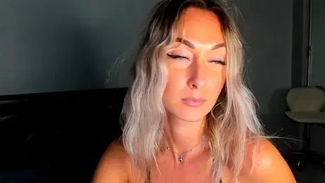 StarryHanna — Stripchat stream photo (Apr 2026)