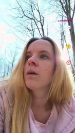 xHotmilf87x — Cam4 stream photo (Mar 2026)