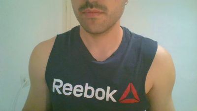 raul2039 — 在 cam4 直播的网络摄像头模特