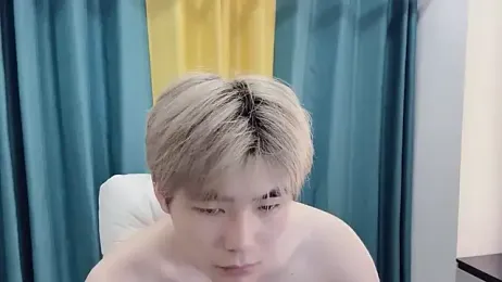 xiaoyang5200 — Stripchat stream photo (Feb 2026)