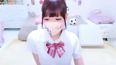 _KIKIch_ — 在 stripchat 直播的网络摄像头模特