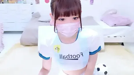 _KIKIch_ — 在 stripchat 直播的网络摄像头模特
