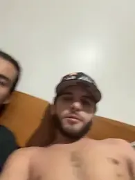 mendonca_4m — 在 stripchat 直播的网络摄像头模特