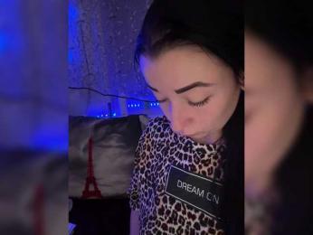 _dashulka_ — 在 bongacams 直播的网络摄像头模特