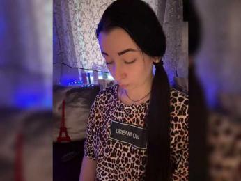 _dashulka_ — 在 bongacams 直播的网络摄像头模特