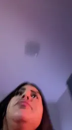 Niinarosee — 在 stripchat 直播的网络摄像头模特