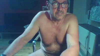 bikingguy2 — Cam4 stream photo (Apr 2026)
