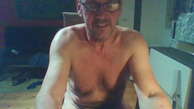 bikingguy2 — Cam4 stream photo (Apr 2026)