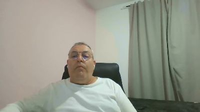 antonio222324 — Cam4 stream photo (Dec 2025)
