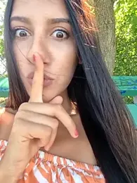 Andreea_C — Stripchat stream photo (Aug 2026)