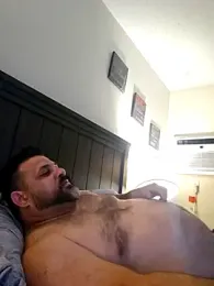 Roddog18 — Stripchat stream photo (Apr 2026)