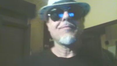 crazy1972 — 在 cam4 直播的网络摄像头模特