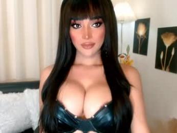 sierra_cox — 在 chaturbate 直播的网络摄像头模特