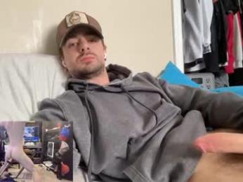 brad_bounce — 在 chaturbate 直播的网络摄像头模特