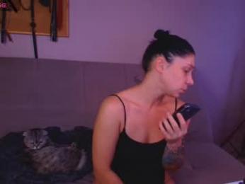 carrie_moonshine — Chaturbate stream photo (Dec 2025)