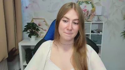 LOVE_xMegan — Cam4 stream photo (Jul 2026)