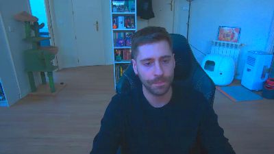 bigdickyoun1 — Cam4 stream photo (Feb 2026)