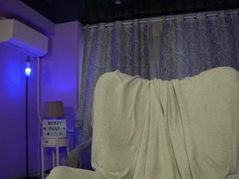 MandyPeas — 在 bongacams 直播的网络摄像头模特