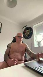 hornyhants1 — Cam4 stream photo (Mar 2026)