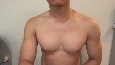 newbenson — Cam4 stream photo (Apr 2026)