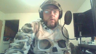 BiggieSpillz — Cam4 stream photo (Mar 2026)