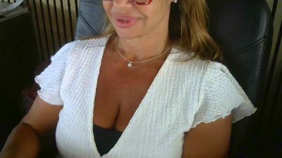 Enia — Cam4 stream photo (Jun 2026)