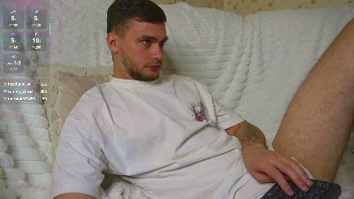 johnstoneisland — Cam4 stream photo (Oct 2026)