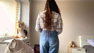 DelisaGuizar — 在 cam4 直播的网络摄像头模特