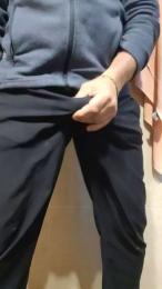 tikitikitaka — 在 cam4 直播的网络摄像头模特