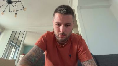 jules_demastre — 在 cam4 直播的网络摄像头模特