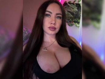 -Darkness- — 在 bongacams 直播的网络摄像头模特