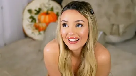 KatieCutieXooo — stripchat