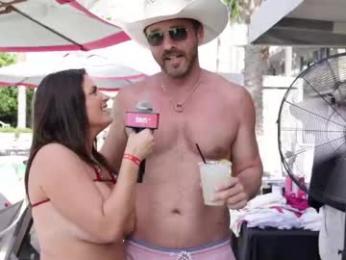 cb15 — 在 chaturbate 直播的网络摄像头模特